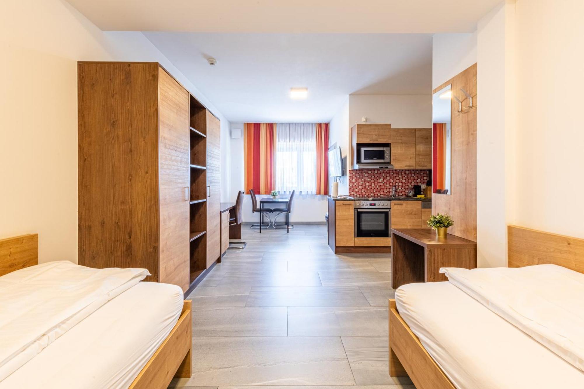 Wels Inn Hotel Экстерьер фото