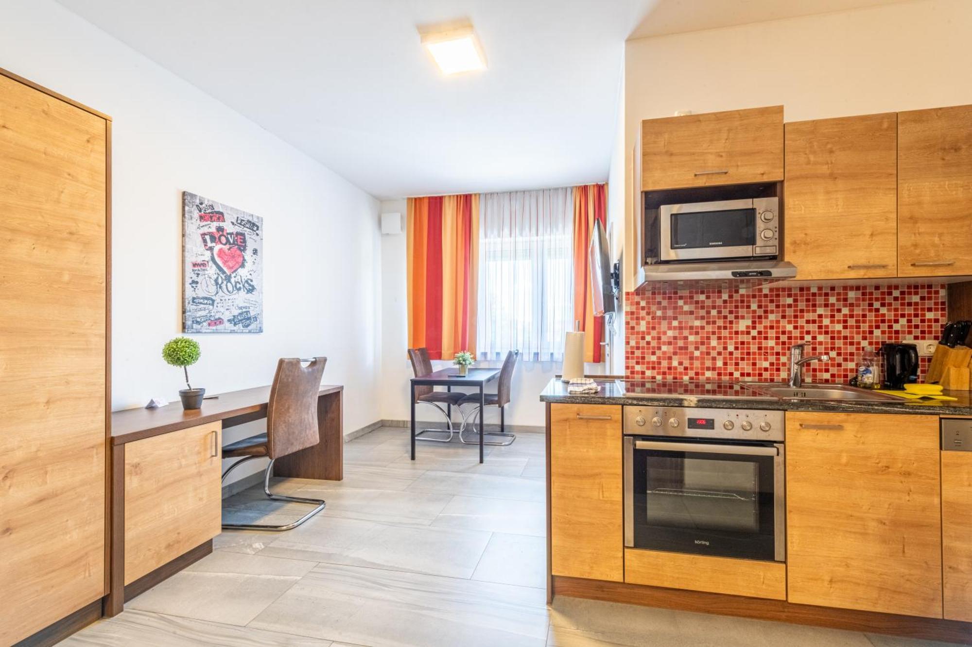 Wels Inn Hotel Экстерьер фото