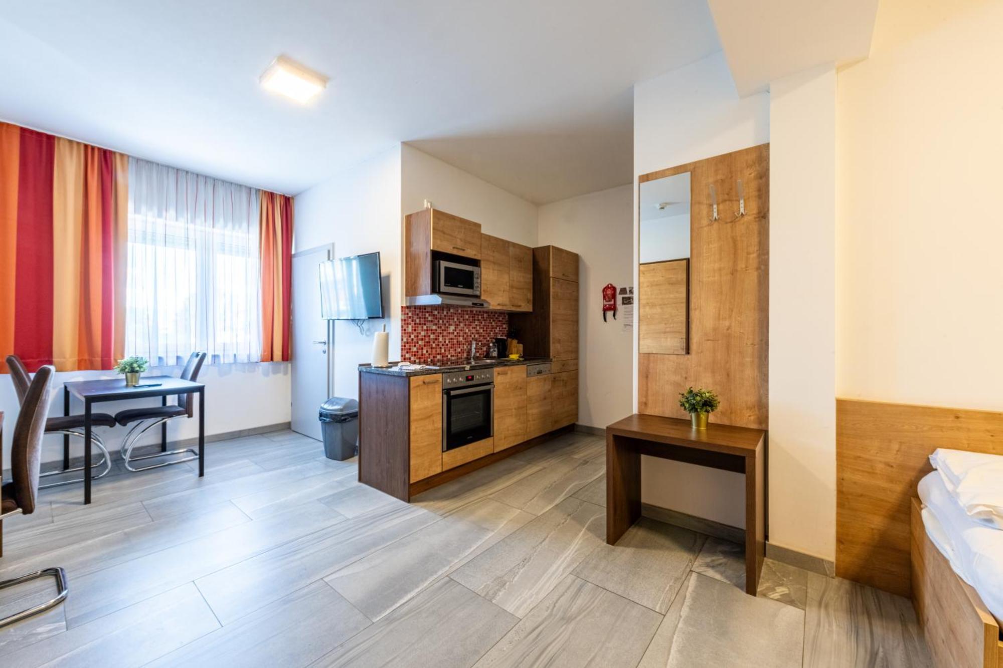 Wels Inn Hotel Экстерьер фото
