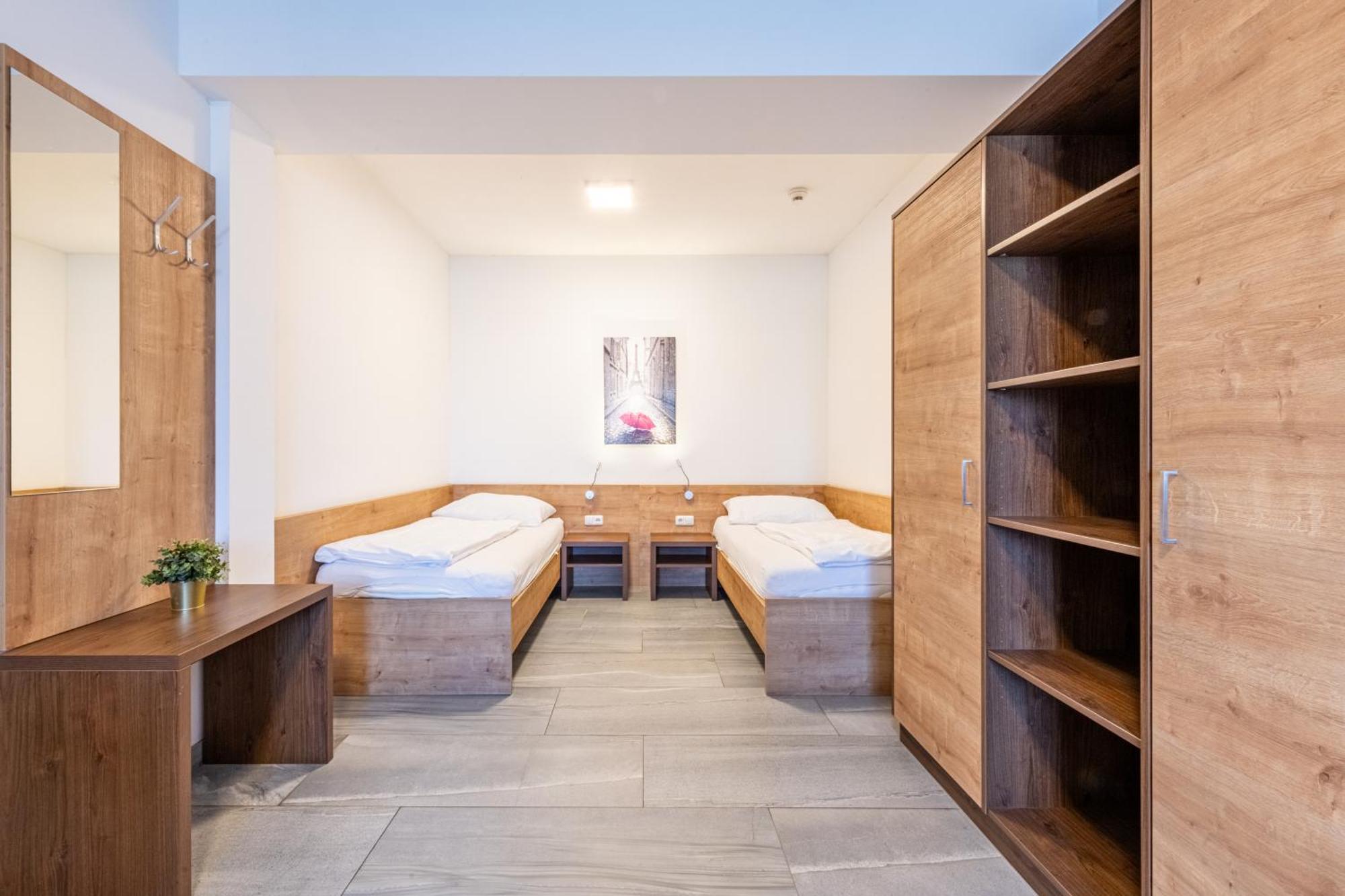 Wels Inn Hotel Экстерьер фото