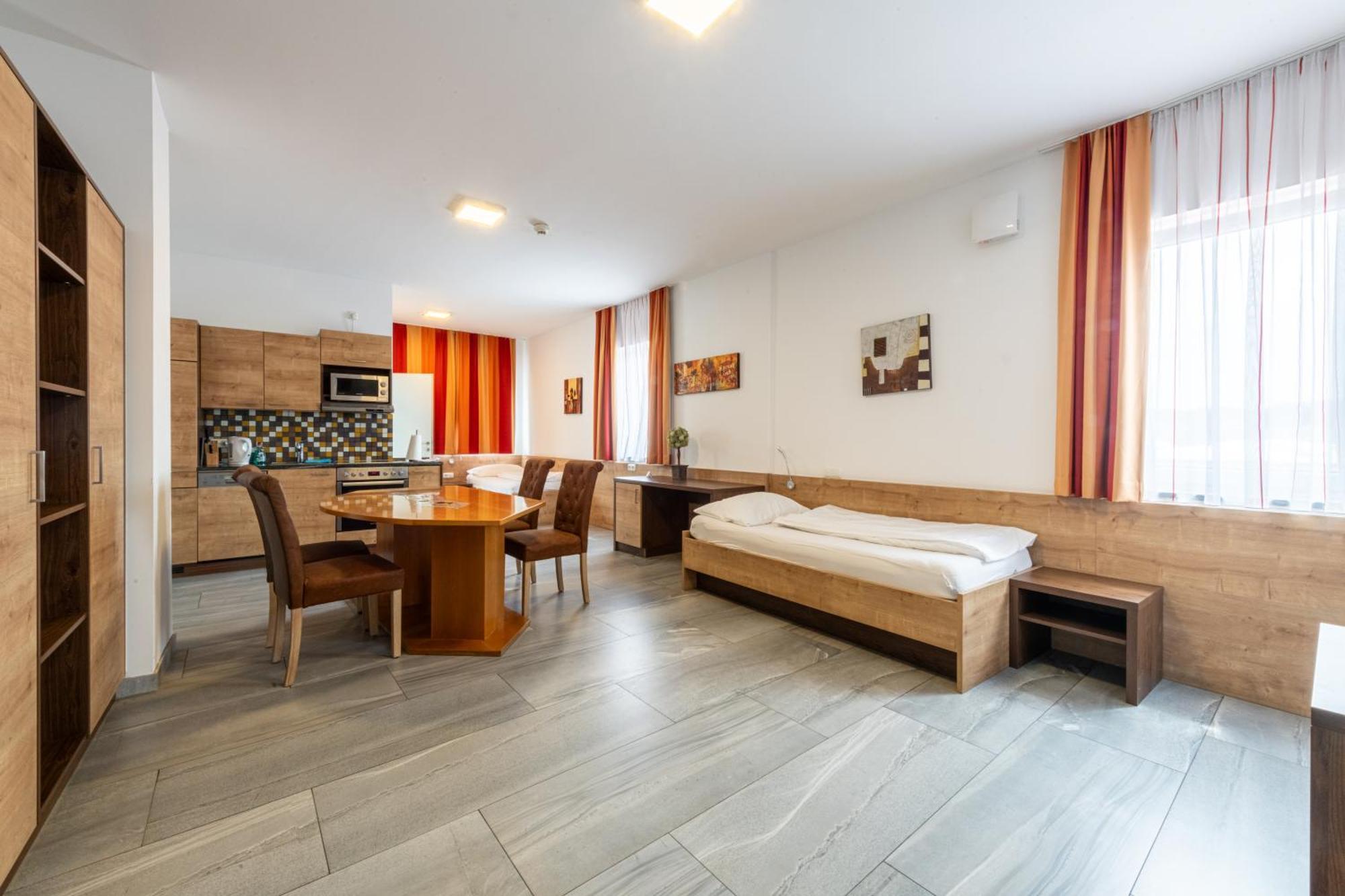 Wels Inn Hotel Экстерьер фото