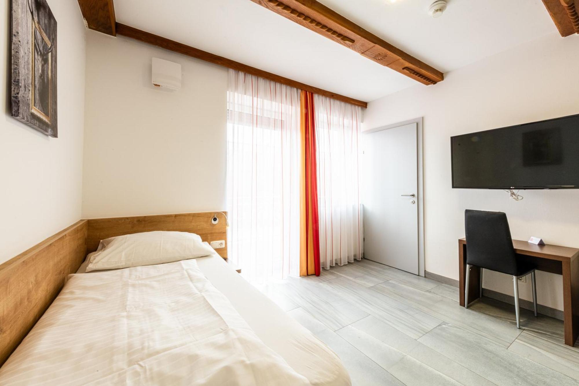 Wels Inn Hotel Экстерьер фото